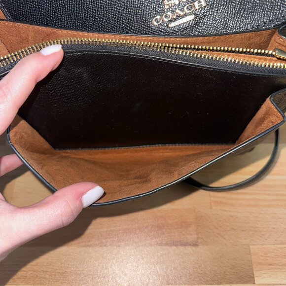 Coach Klare Crossbody Bag In Signature Canvas WITH matching wallet - Picture 7 of 16